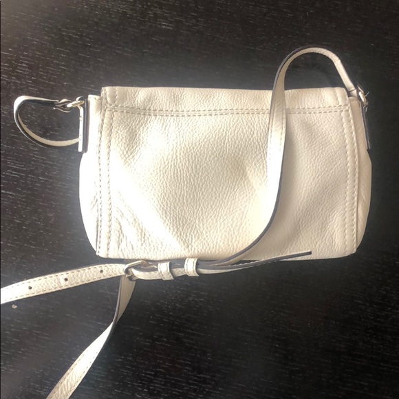 Kate Spade Cream Leather Crossbody mini bag - Picture 5 of 6